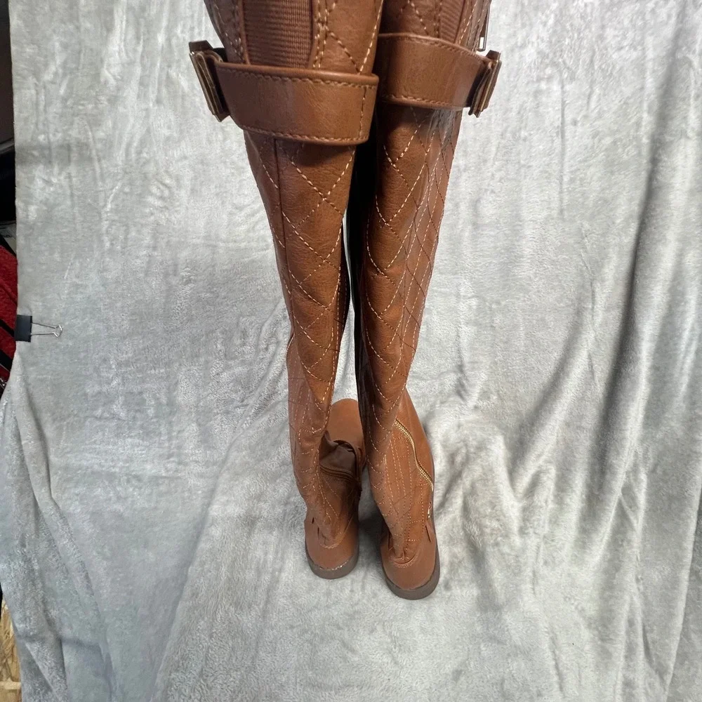 NWOT Forever 21‎  Size 7 Brown Quilted Faux Leather Knee High Riding Boots